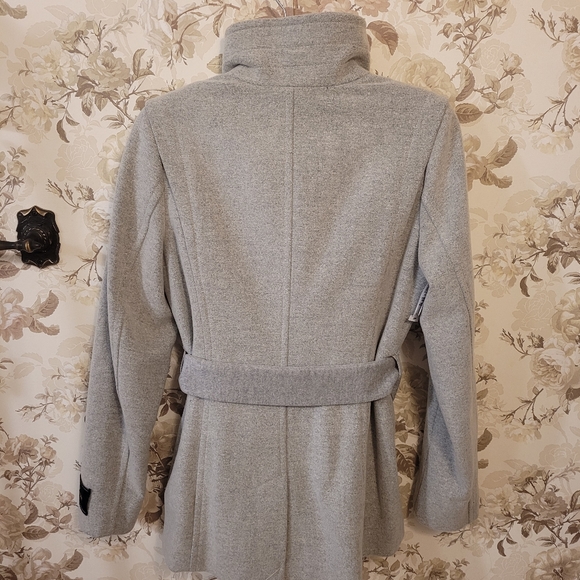 Babaton Aritzia warm italian wool in size medium - Picture 2 of 12